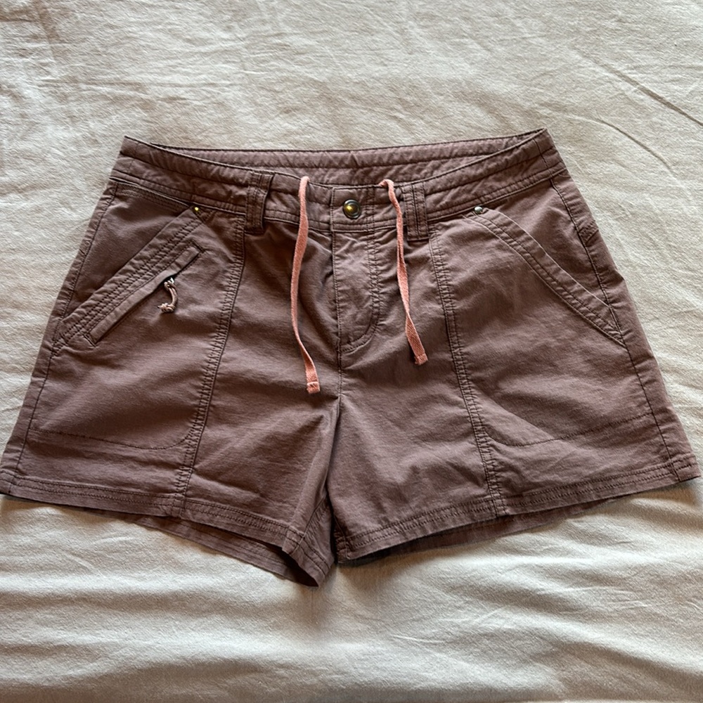 Title Nine Big B 4” Shorts - 10